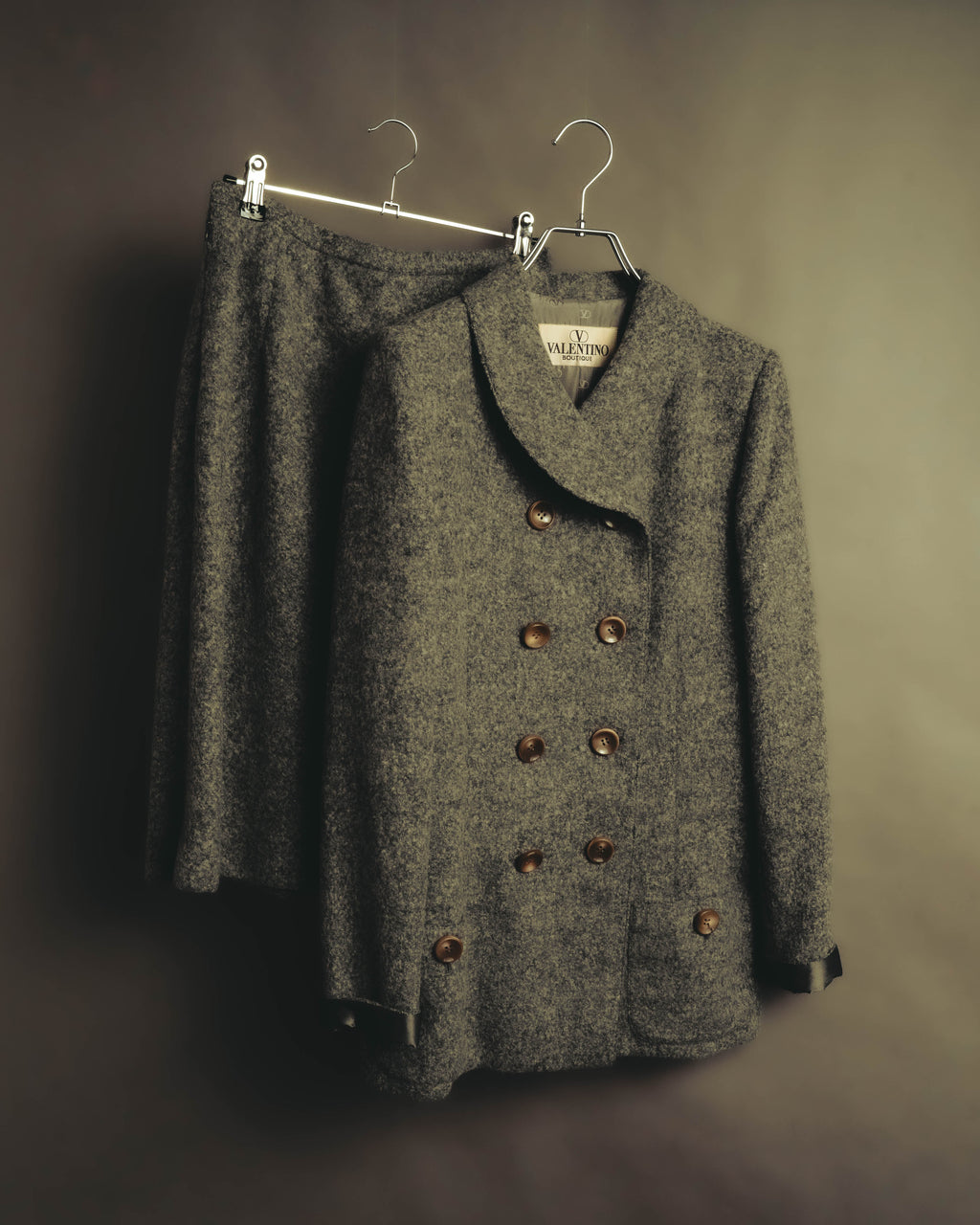 "VALENTINO BOUTIQUE" 80's Brushed alpaca skirt suit