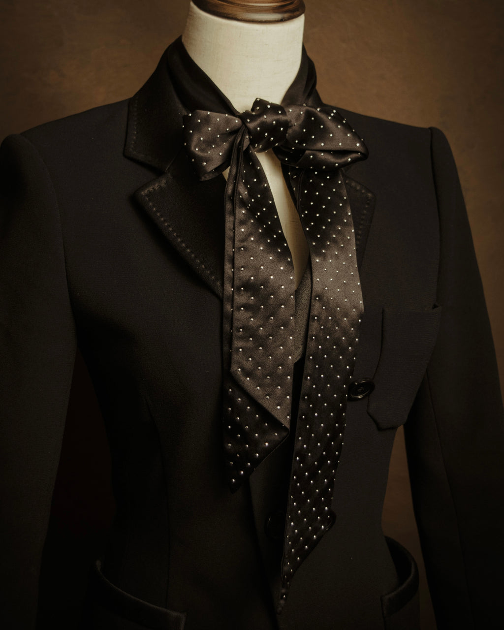 –SPECIAL– “SAINT LAURENT PARIS”
2013-2016 Studded silk ribbon tie