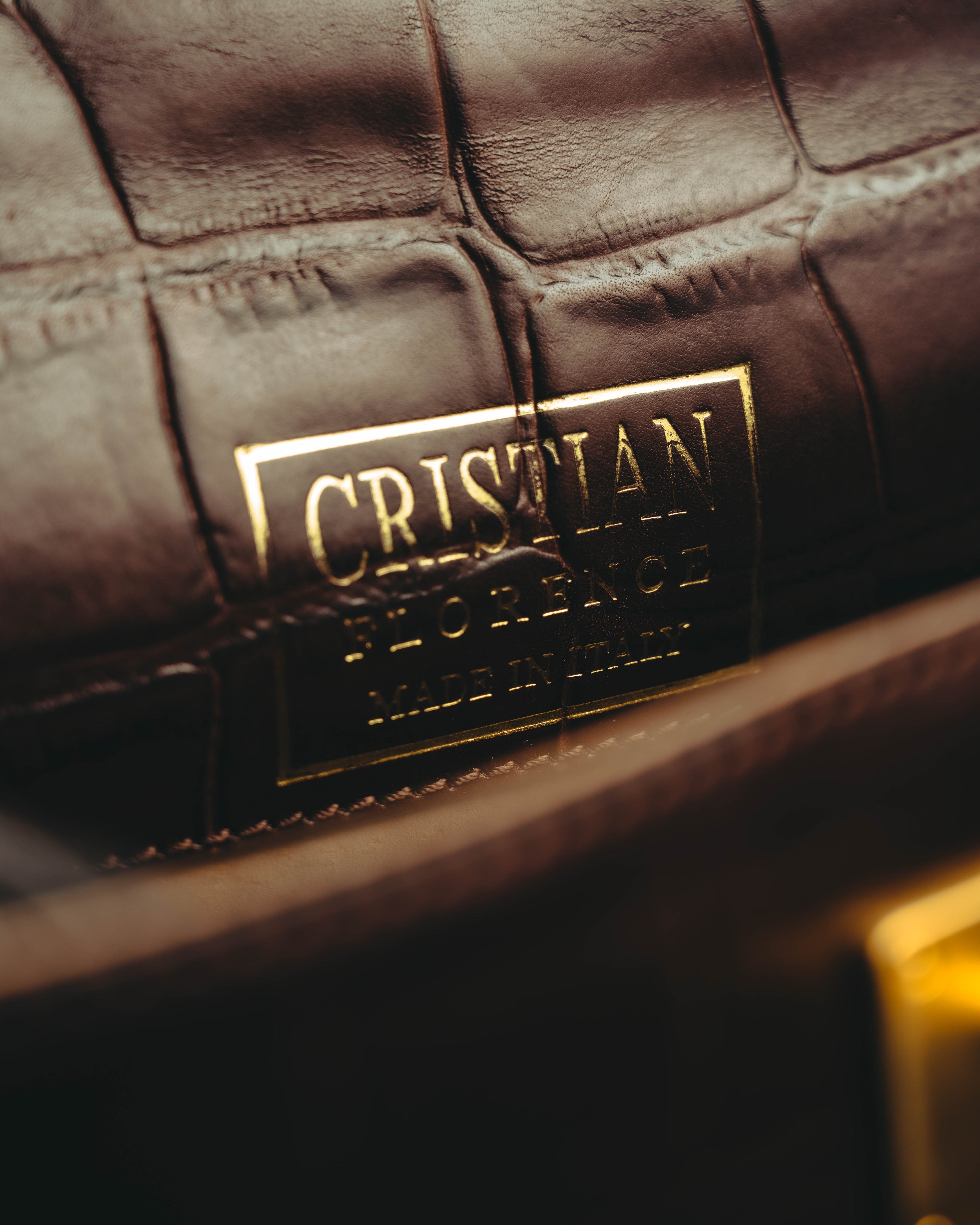 -SPECIAL- "CRISTIAN FLORENCE" 90's-00's Classic crocodile embossed leather structured top handle bag