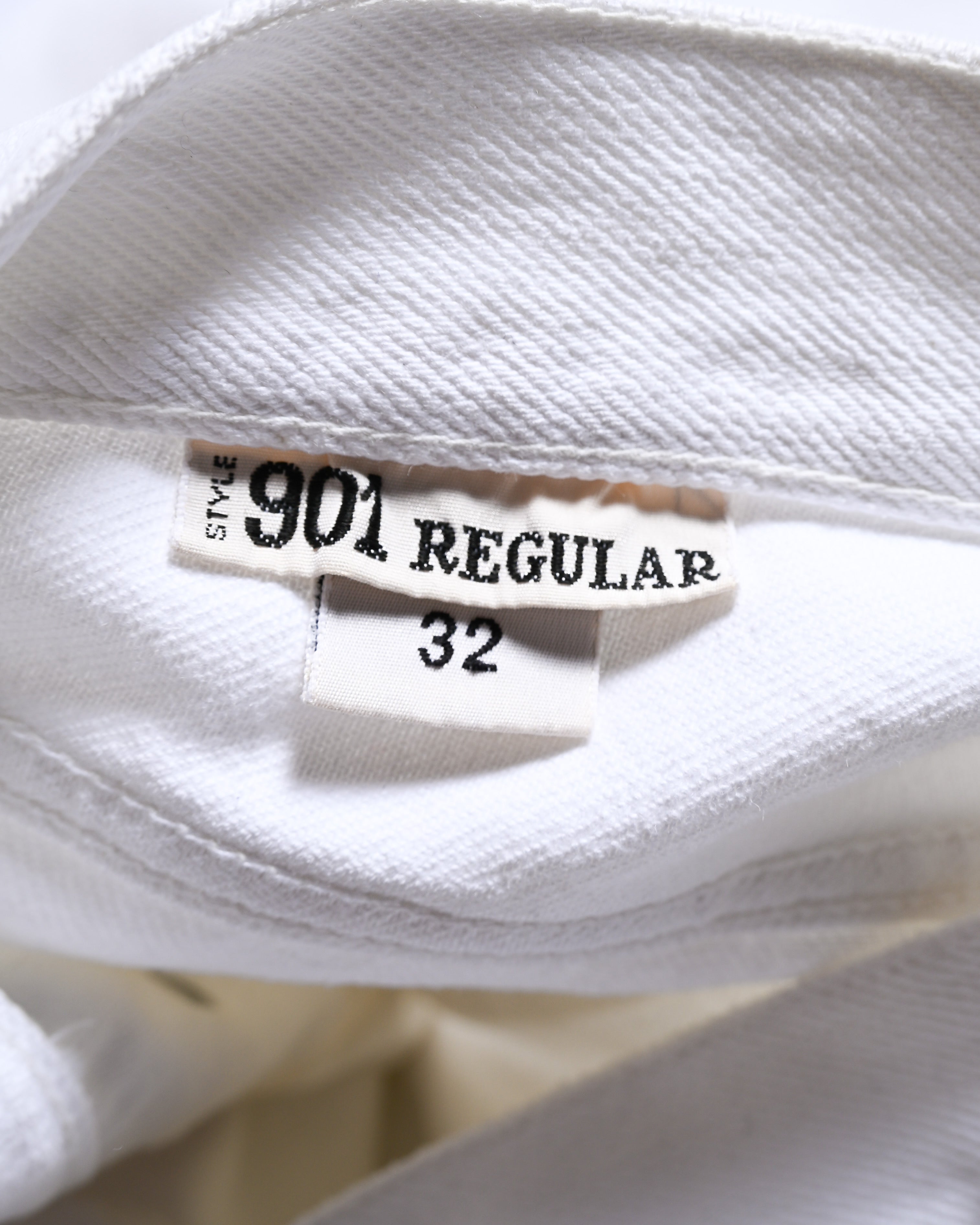 REPLAY/ 901 Regular Silhouette Vintage White Denim