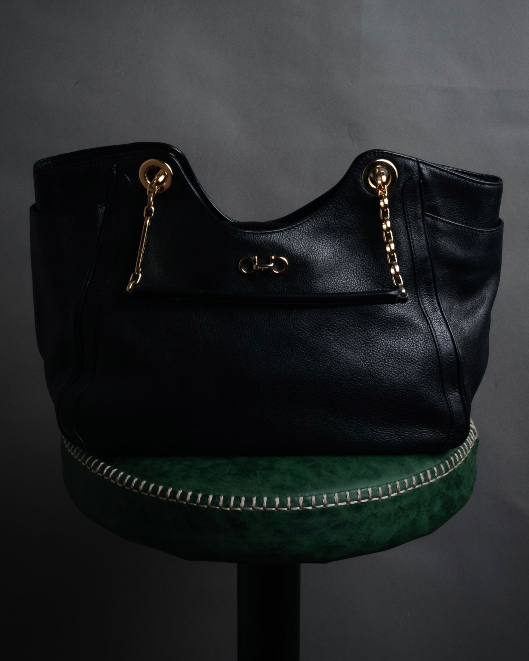 “Salvatore Ferragamo” 2000’s Gancini chain leather tote bag