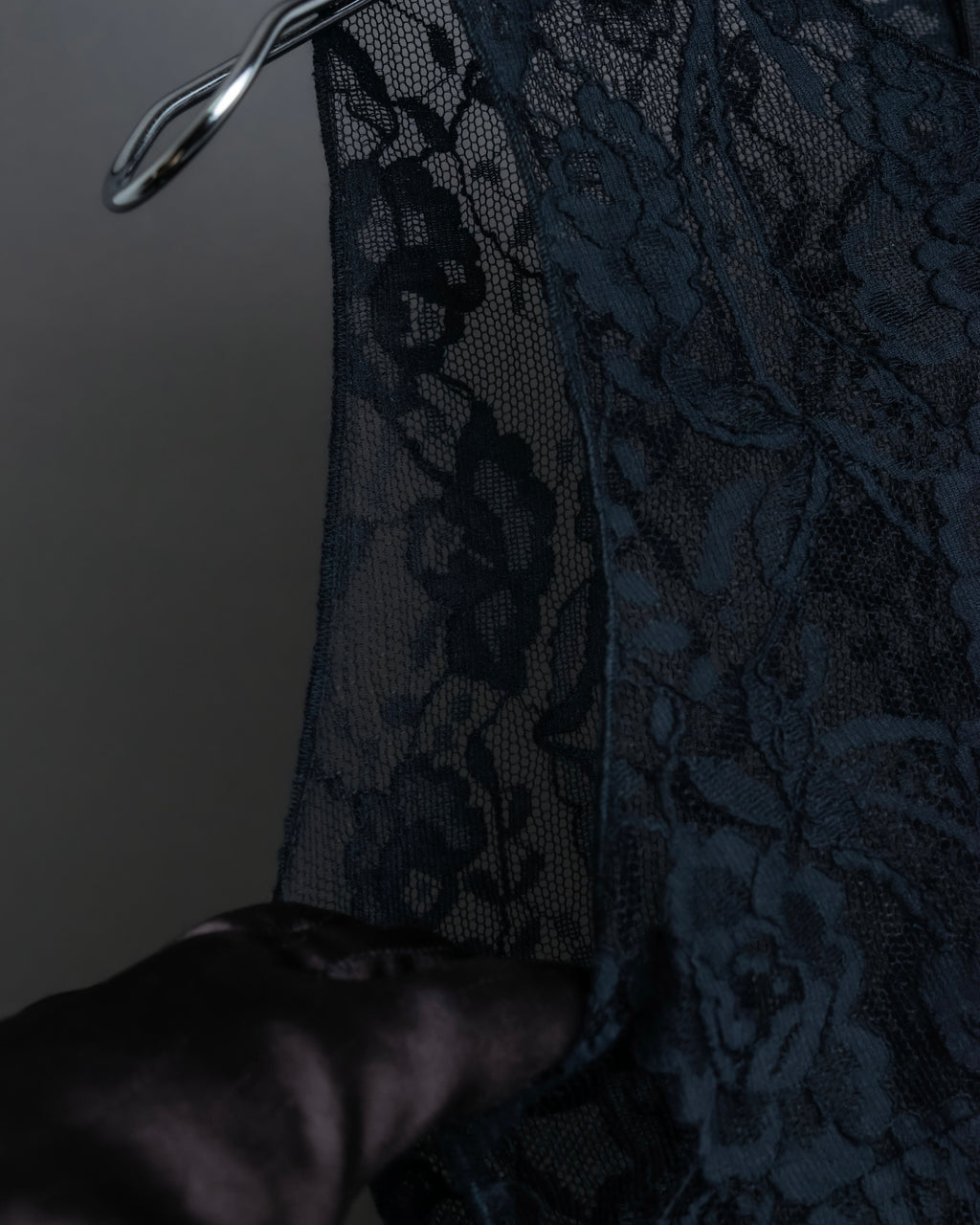 "D&amp;G" Botanical pattern lace shift dress