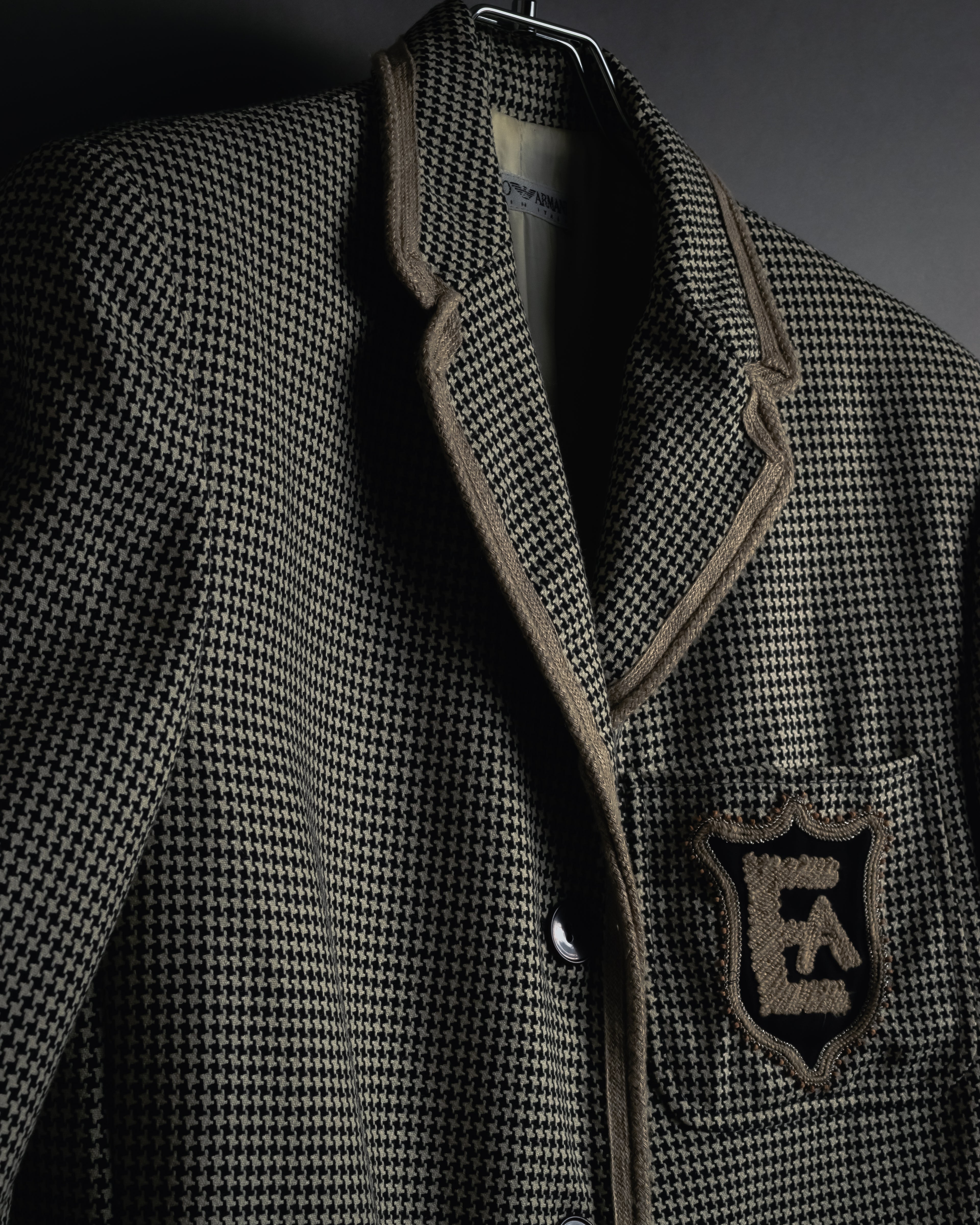 "Emporio Armani" 90’s Houndstooth piped crest blazer