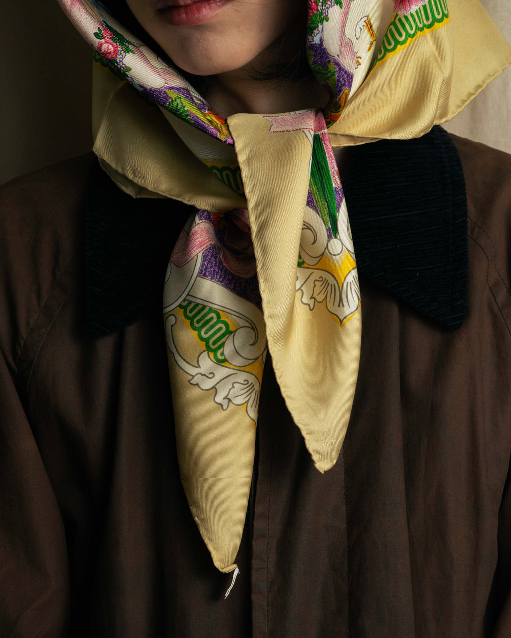 "GUCCI" Baroque painting pattern silk scarf