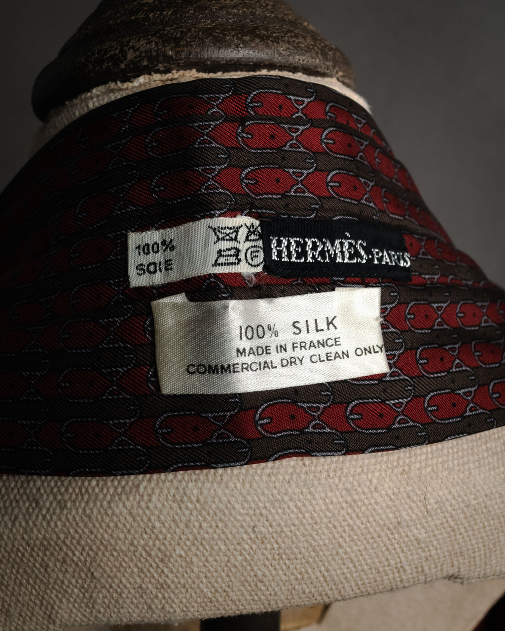 “HERMES” 80’s-90’s Bit motif geometric silk stole