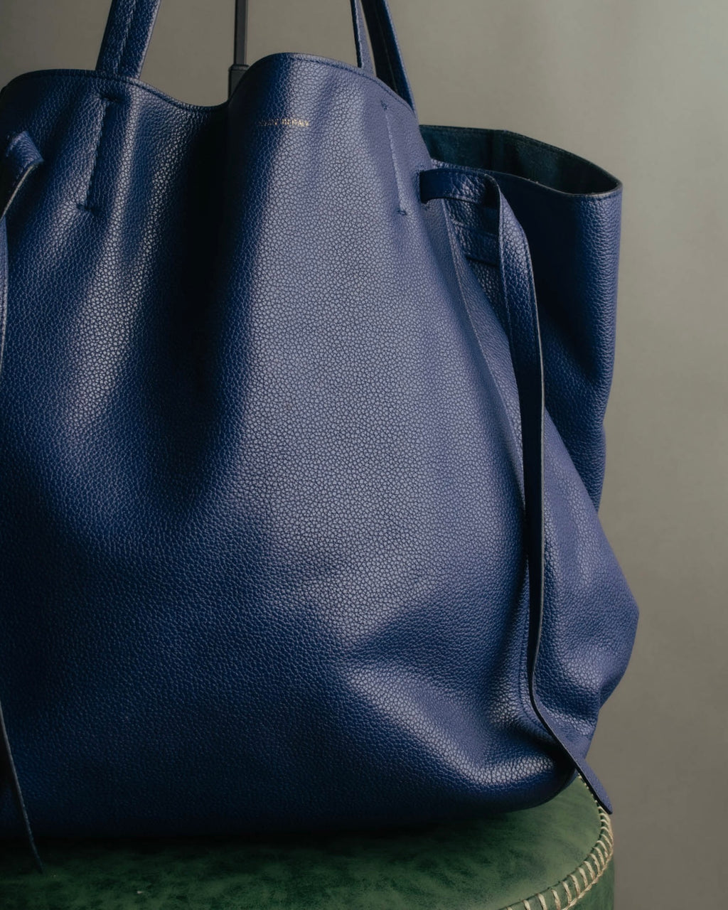 "CÉLINE" 10's Minimal leather tote bag
