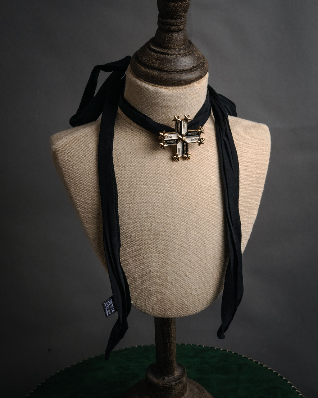 –SPECIAL– “SAINT LAURENT”
2013-2016 Cross star silk ribbon choker