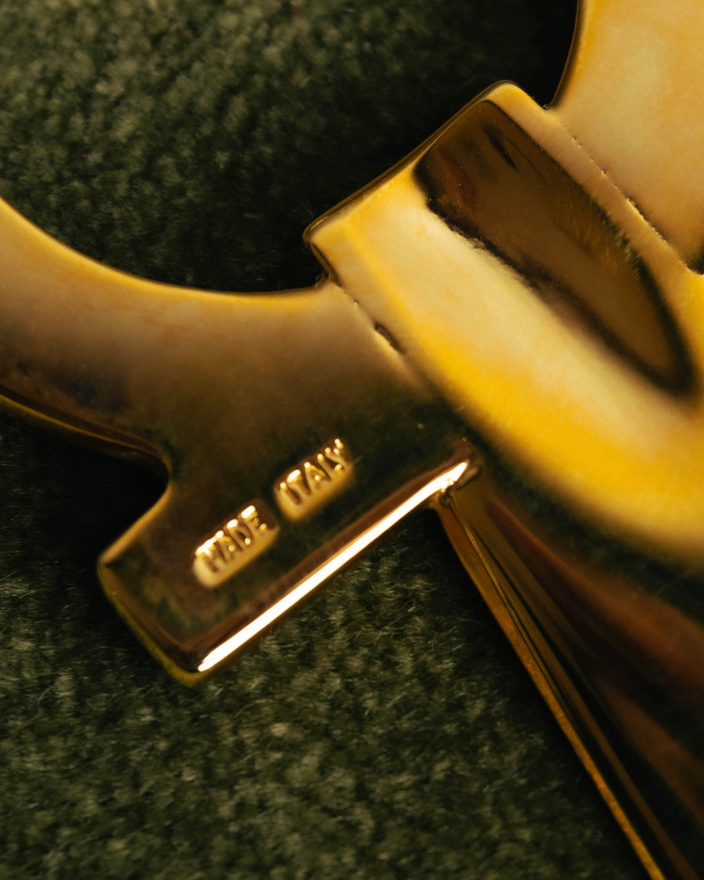 "Salvatore Ferragamo" 80's-00's Gold tone gancini metal shoehorn