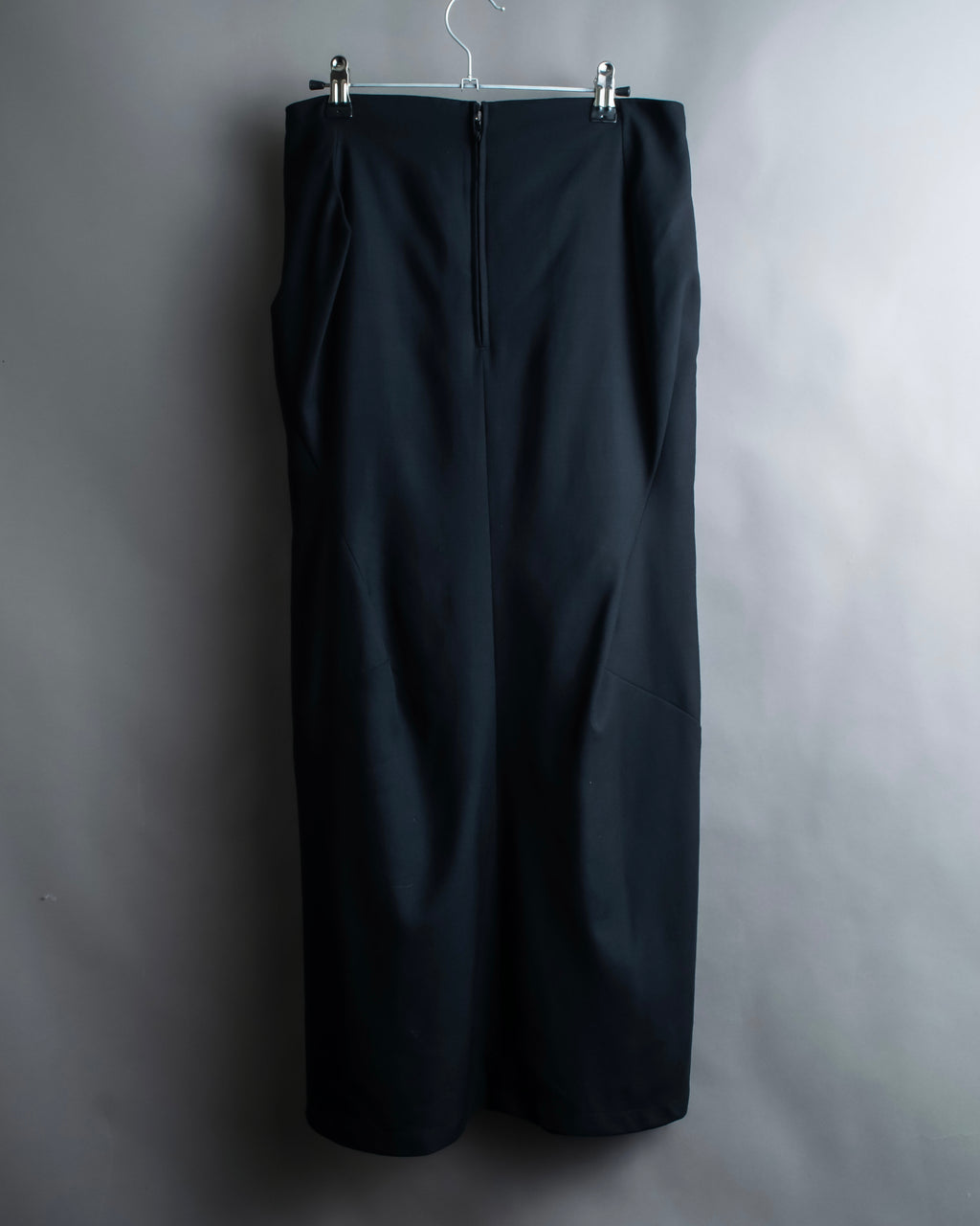 "Y's" Conceptual straight silhouette skirt