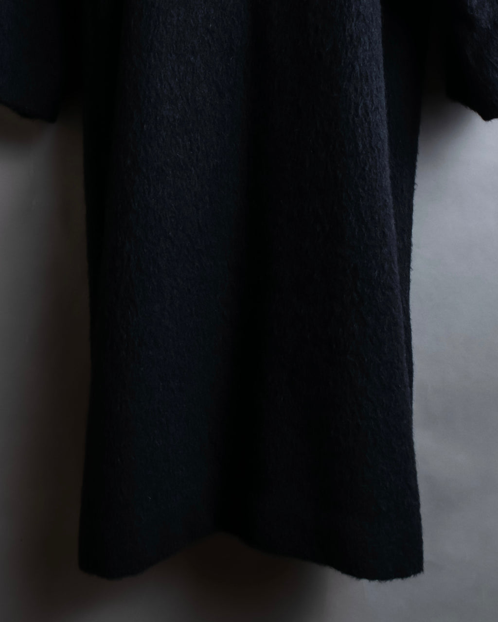 "YVES SAINT LAURENT" Large shawl collar black long coat