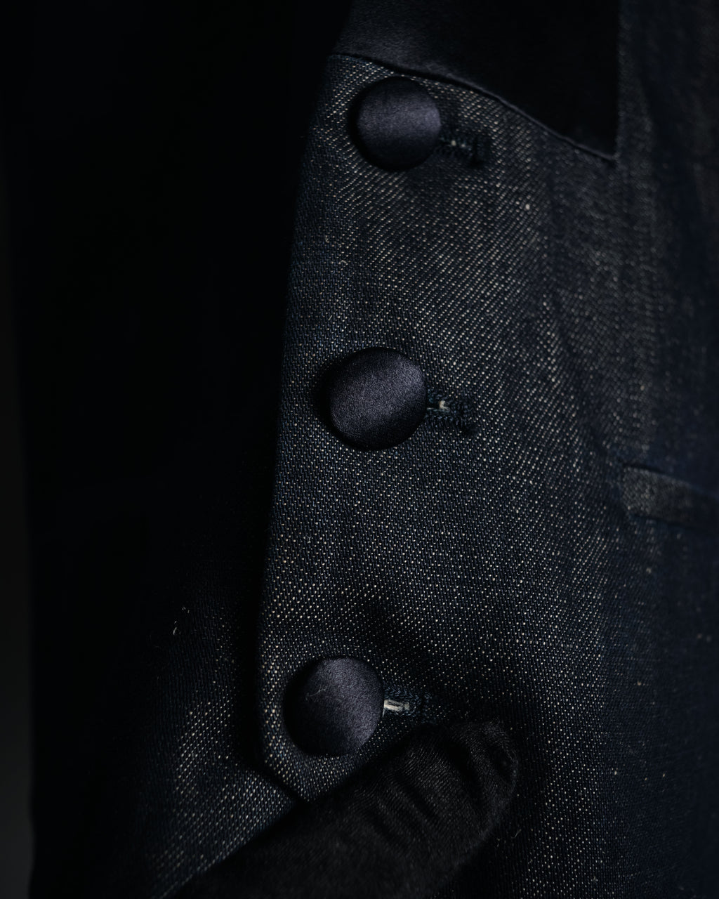 –SPECIAL– "Maison Martin Margiela"
2011 Replica denim smoking vest