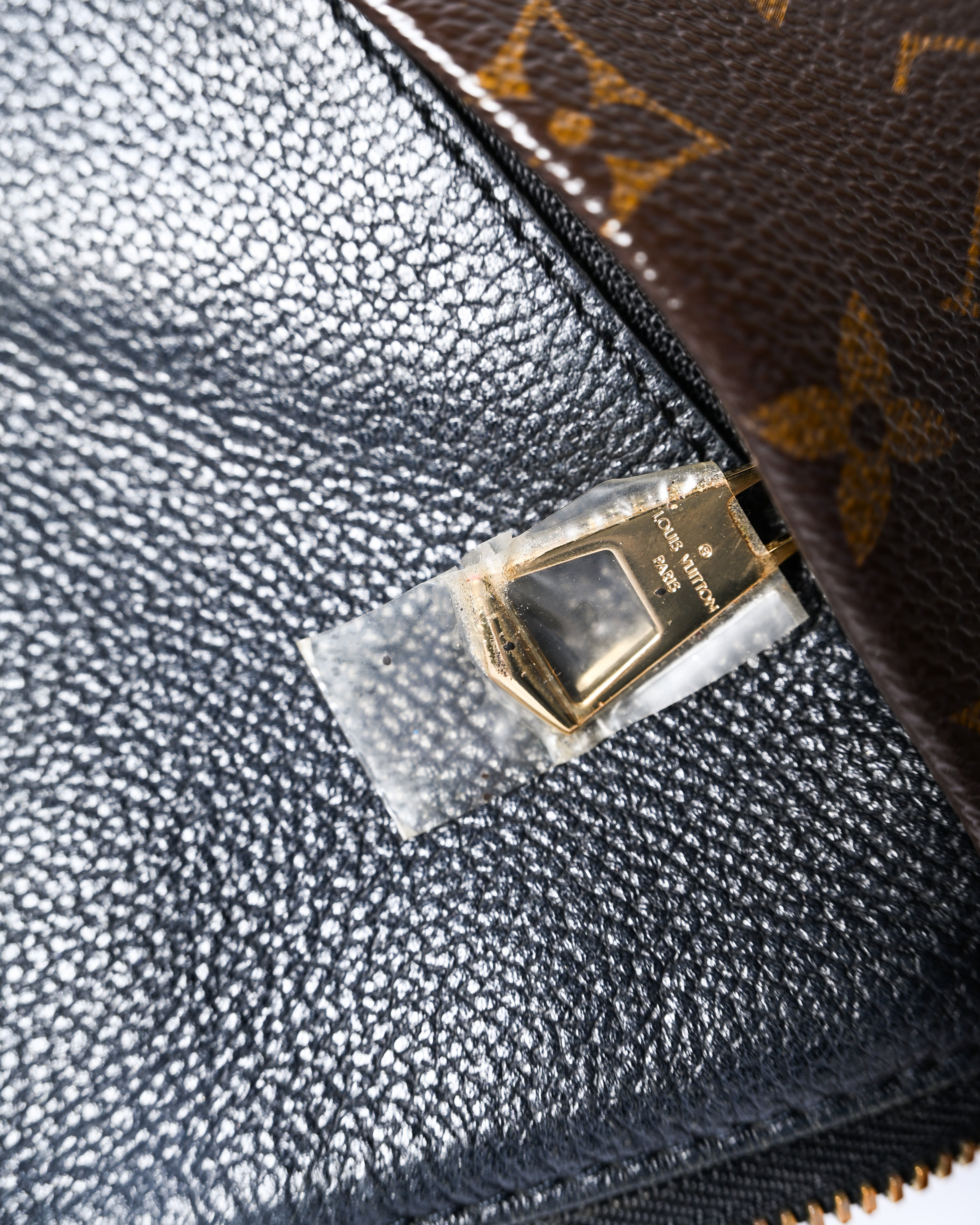 LOUIS VUITTON/ “V Tote mm” Monogram Canvas & Leather Handbag