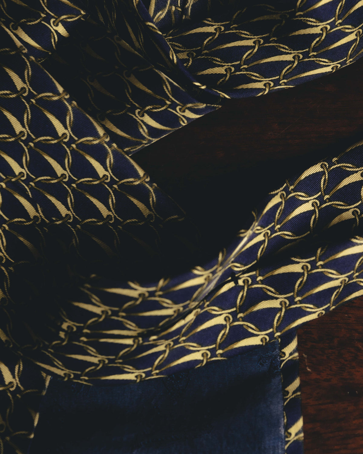 "GUCCI" 80's Nautical patterned silk necktie