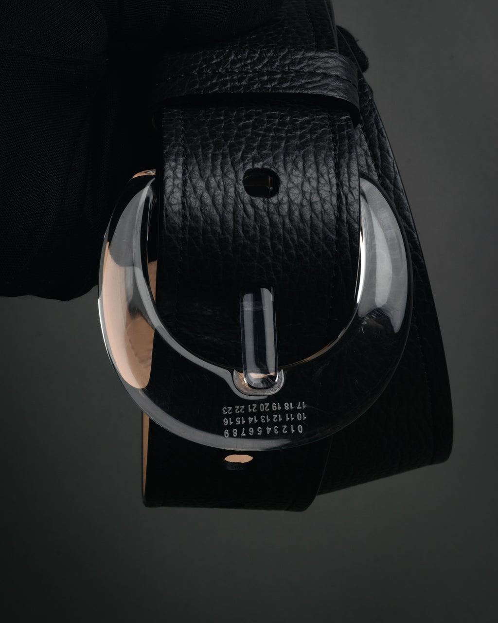 “Maison Margiela” 2016-2022 Clear calendar buckle grained leather belt