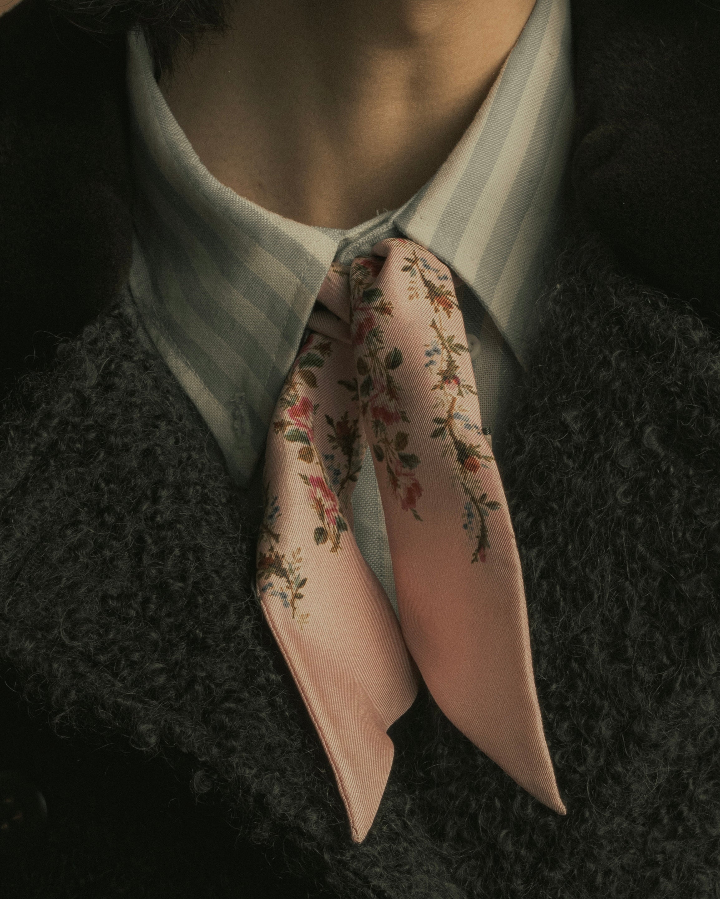 -SPECIAL- "GUCCI" Michele design floral print silk twilly scarf