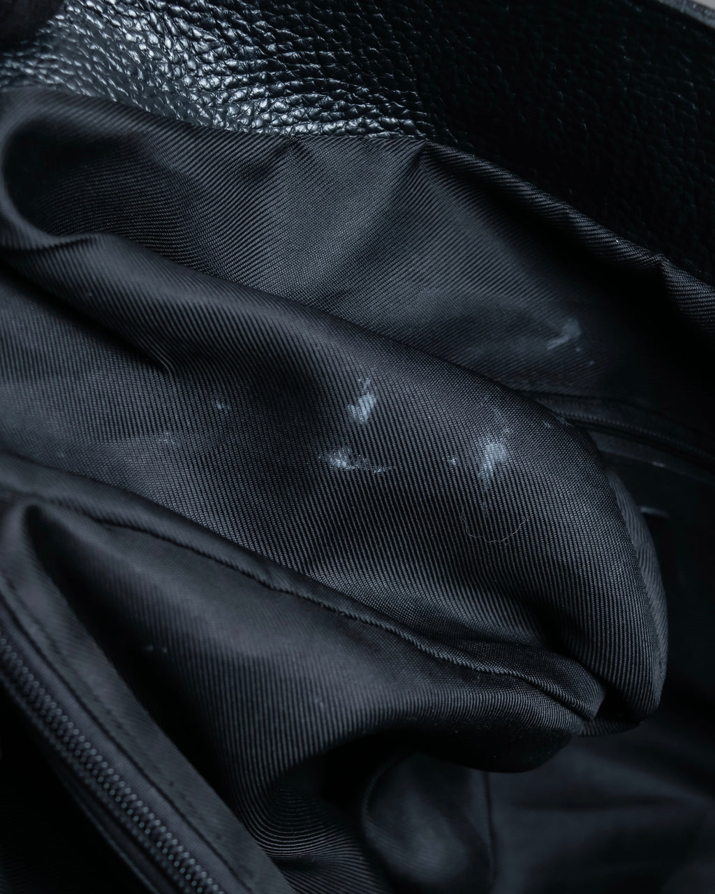 "AULENTTI" Gold closure belt design leather 2-way bag