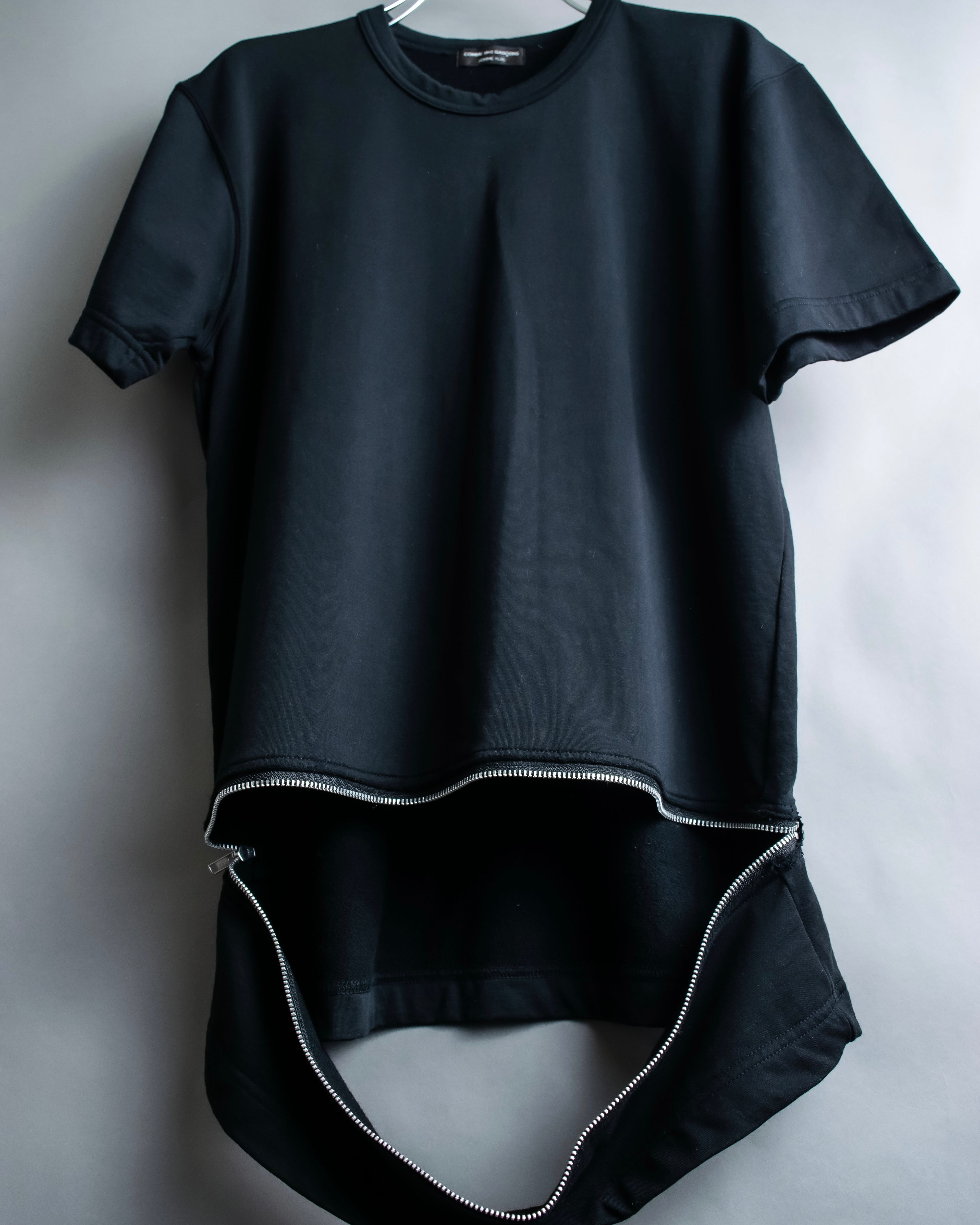 “Comme des Garçons Homme Plus” Zip attached detail T shirt