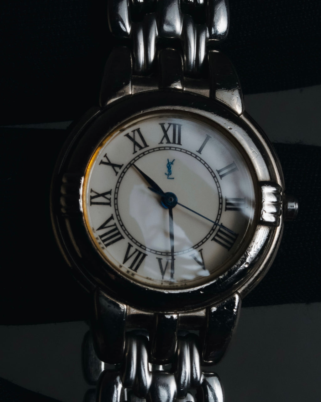 "Yves Saint Laurent" 90’s classically proportioned bracelet dress watch