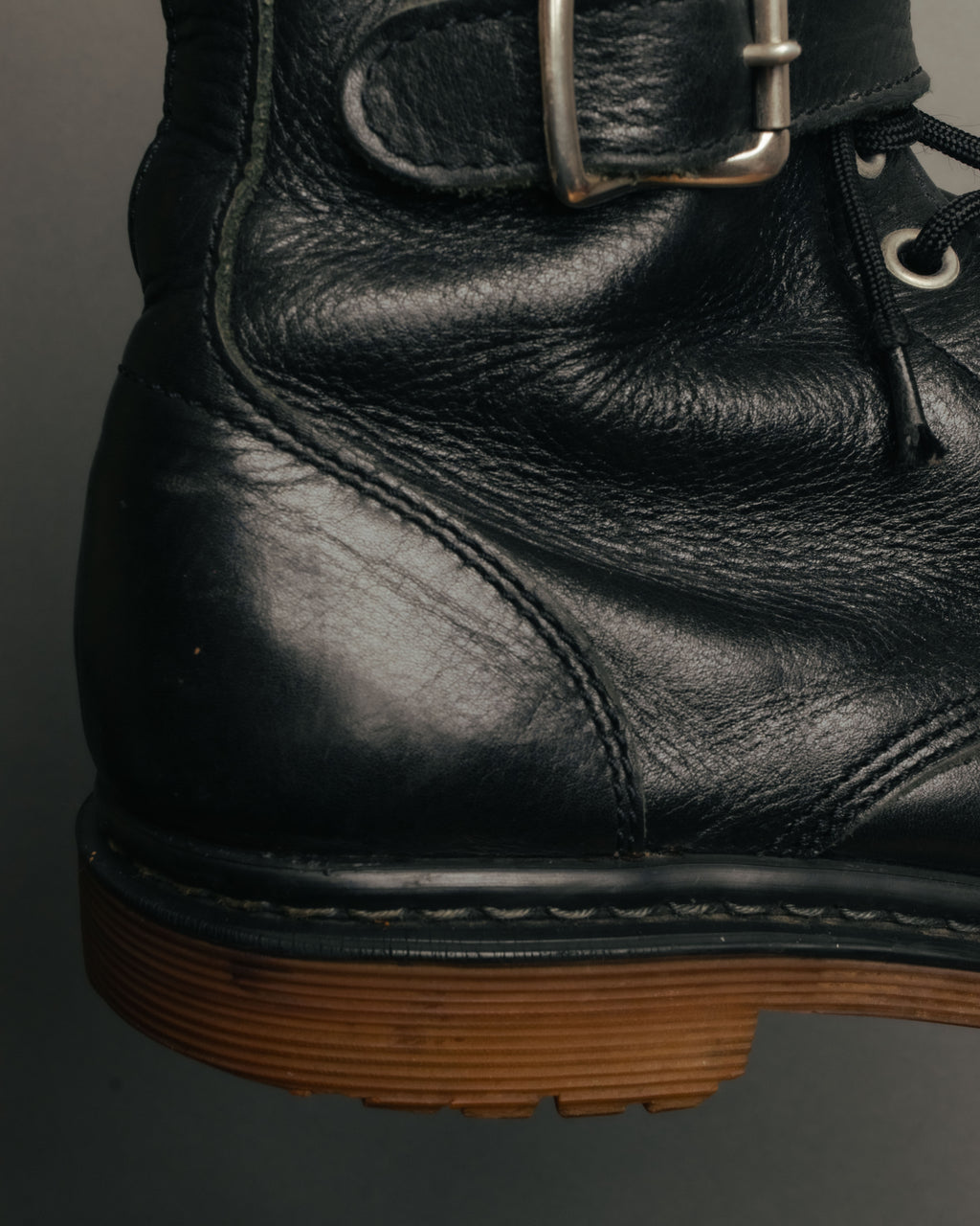 “COMME des GARÇONS HOMME”
00’s-10’s Double buckle leather combat boots