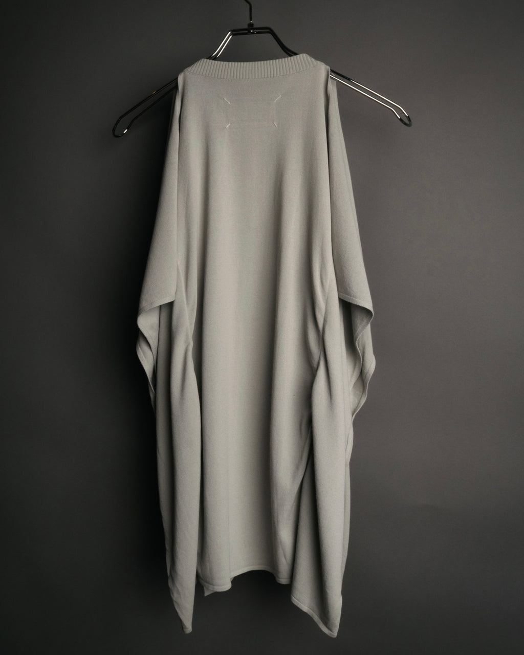 “Maison Margiela” 2015SS deconstructed cape knit top