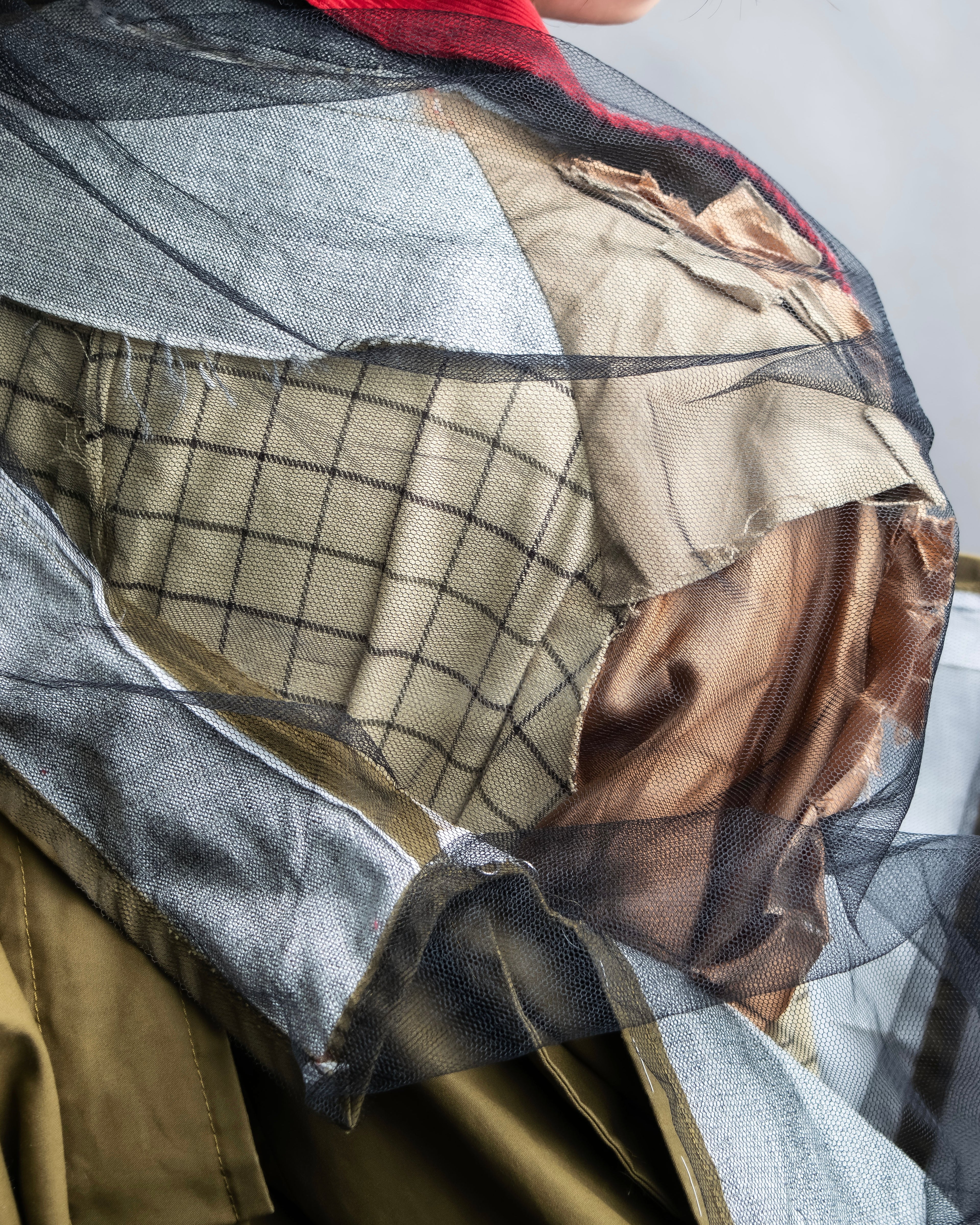 "MAISON MARGIELA" 20AW reconstructed tulle docking trench coat