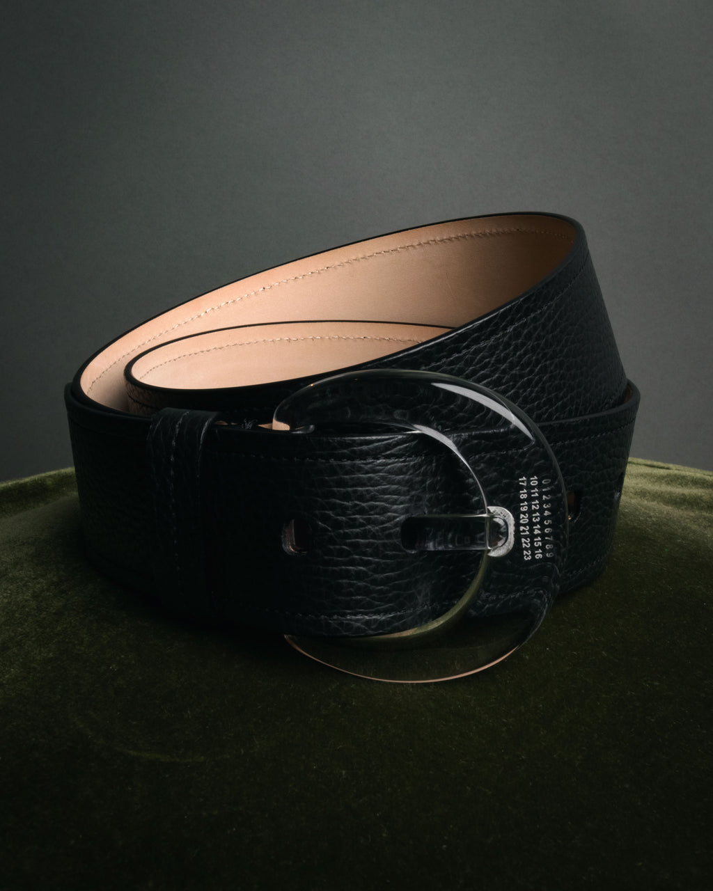 “Maison Margiela” 2016-2022 Clear calendar buckle grained leather belt
