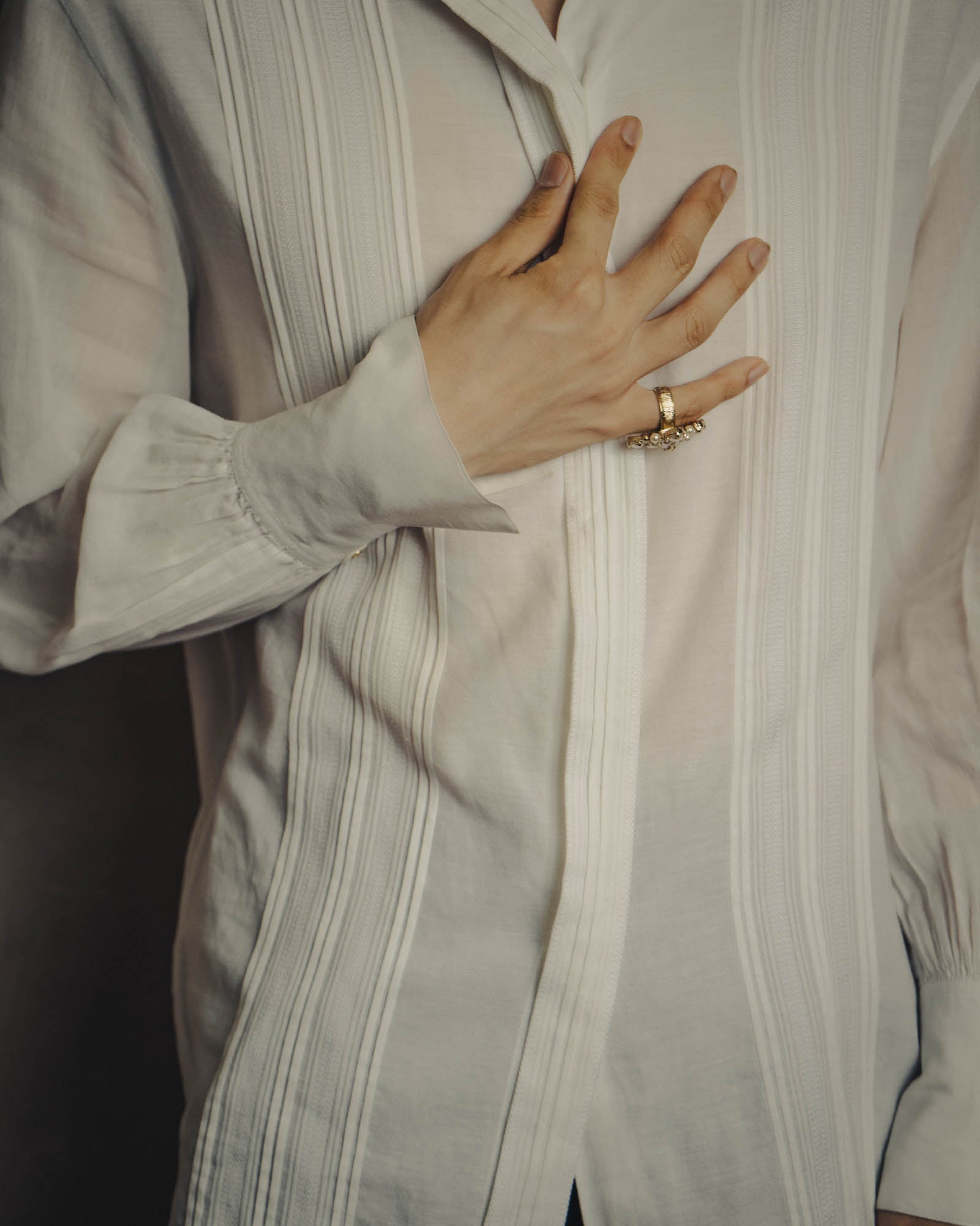 -SPECIAL- “Christian Dior” 90’s-00’s pleated bib dress shirt