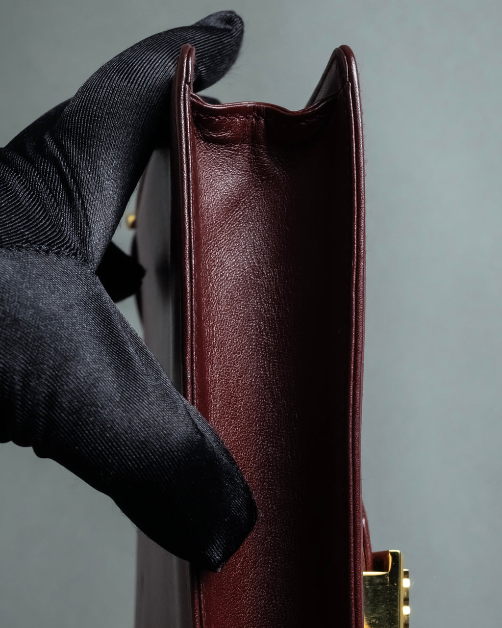 "Cartier" Les Must de Cartier geometric design shoulder bag