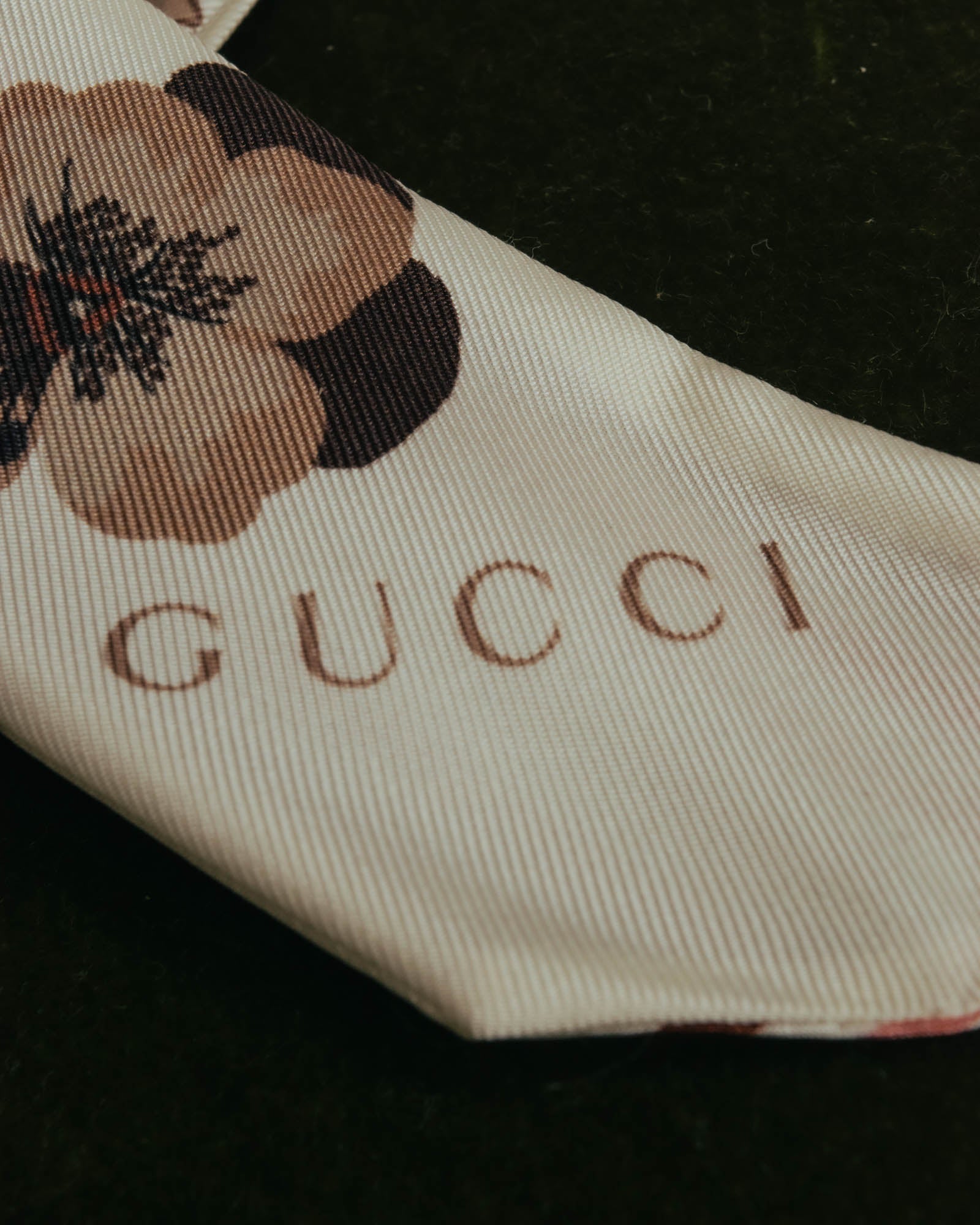 "GUCCI" 00's-10's Floral and striped silk neck bow scarf