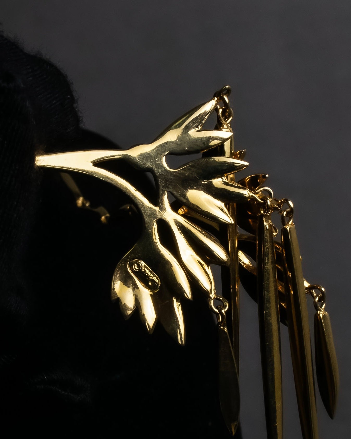 "Christian Dior" Branched leaf motif gold necklace