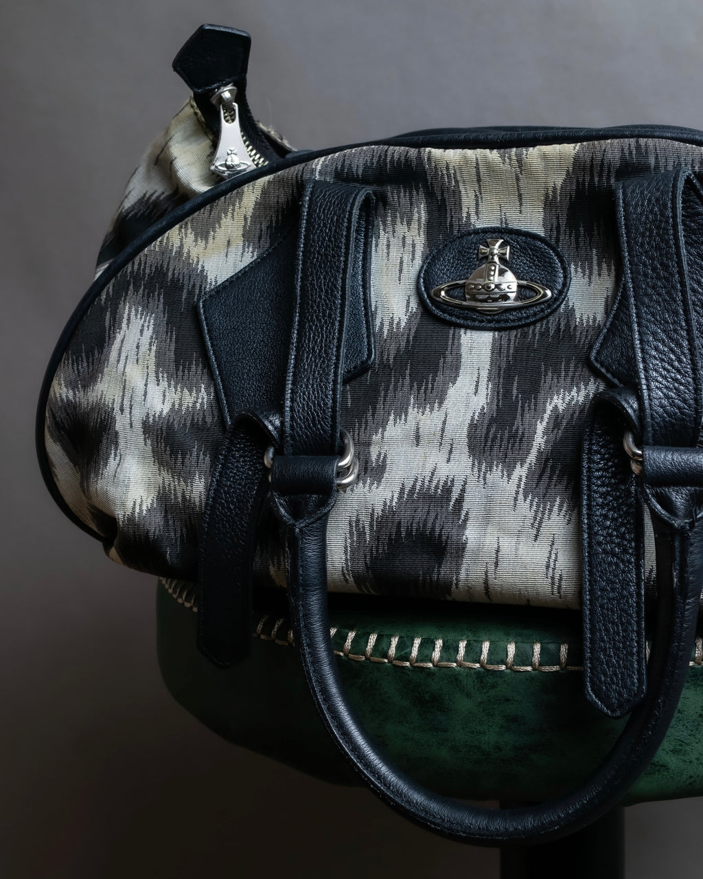 "Vivienne Westwood" Leopard abstract print rounded horizontal shape one handle bag