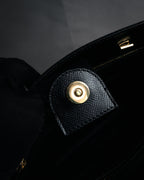 “Salvatore Ferragamo” 2010’s Vara chain leather tote bag