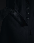 –SPECIAL– "CHANEL" 04SS sculpted princess-line wool crepe coat