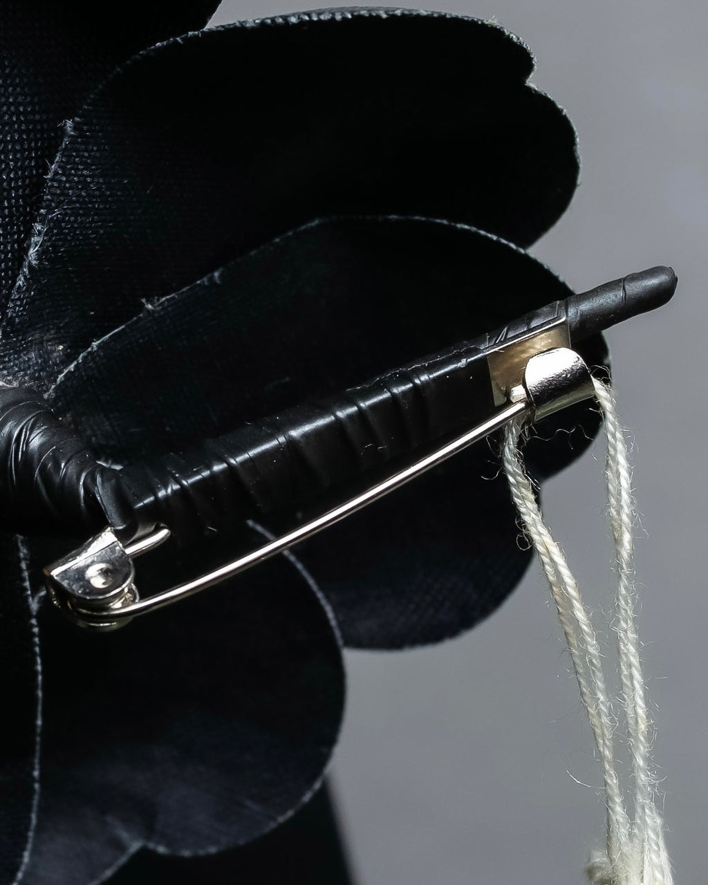 "CHANEL" Deep black camellia brooch