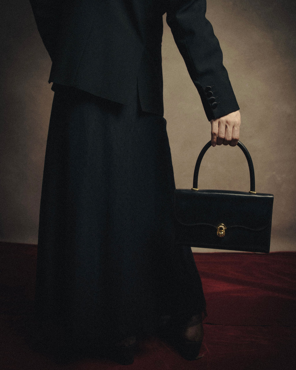 –SPECIAL– “HERMES” 50’s-60’s Escale box calf top handle bag