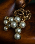 "Christian Dior" Pearl charm top chain link arm ring
