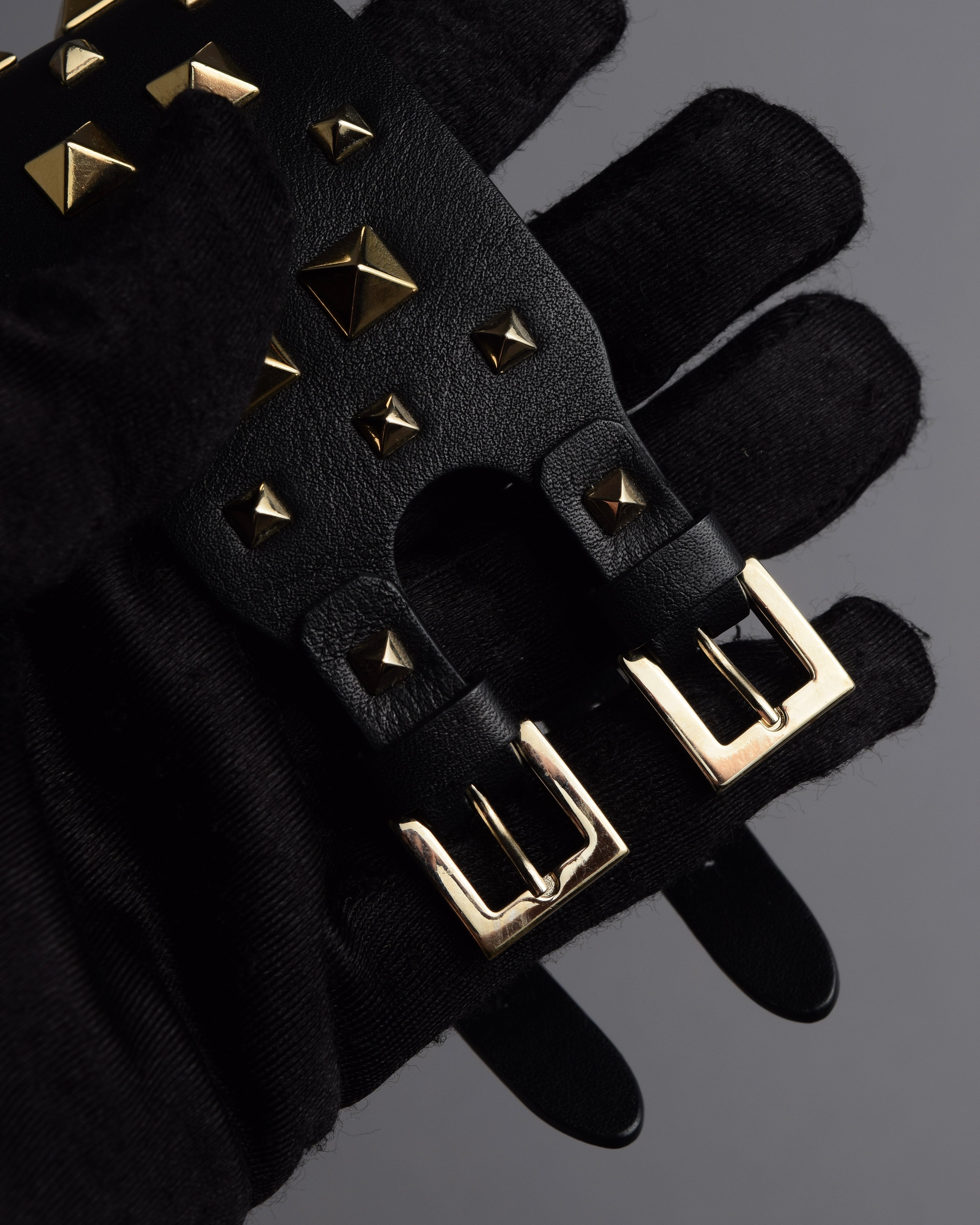 "VALENTINO" Pyramid stud design double buckle leather bracelet