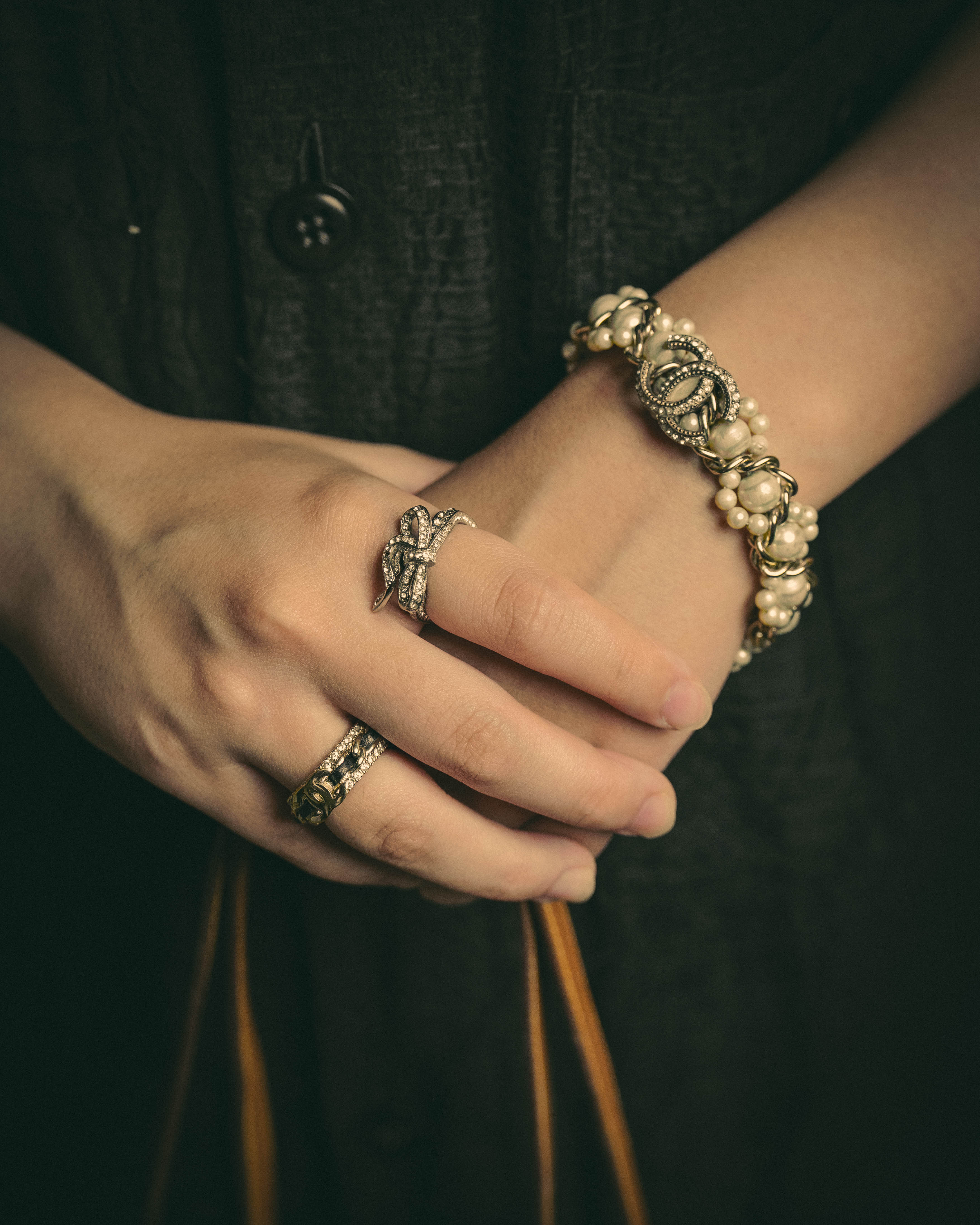 -SPECIAL- "CHANEL" 10AW Sparkling rhinestone bow ring