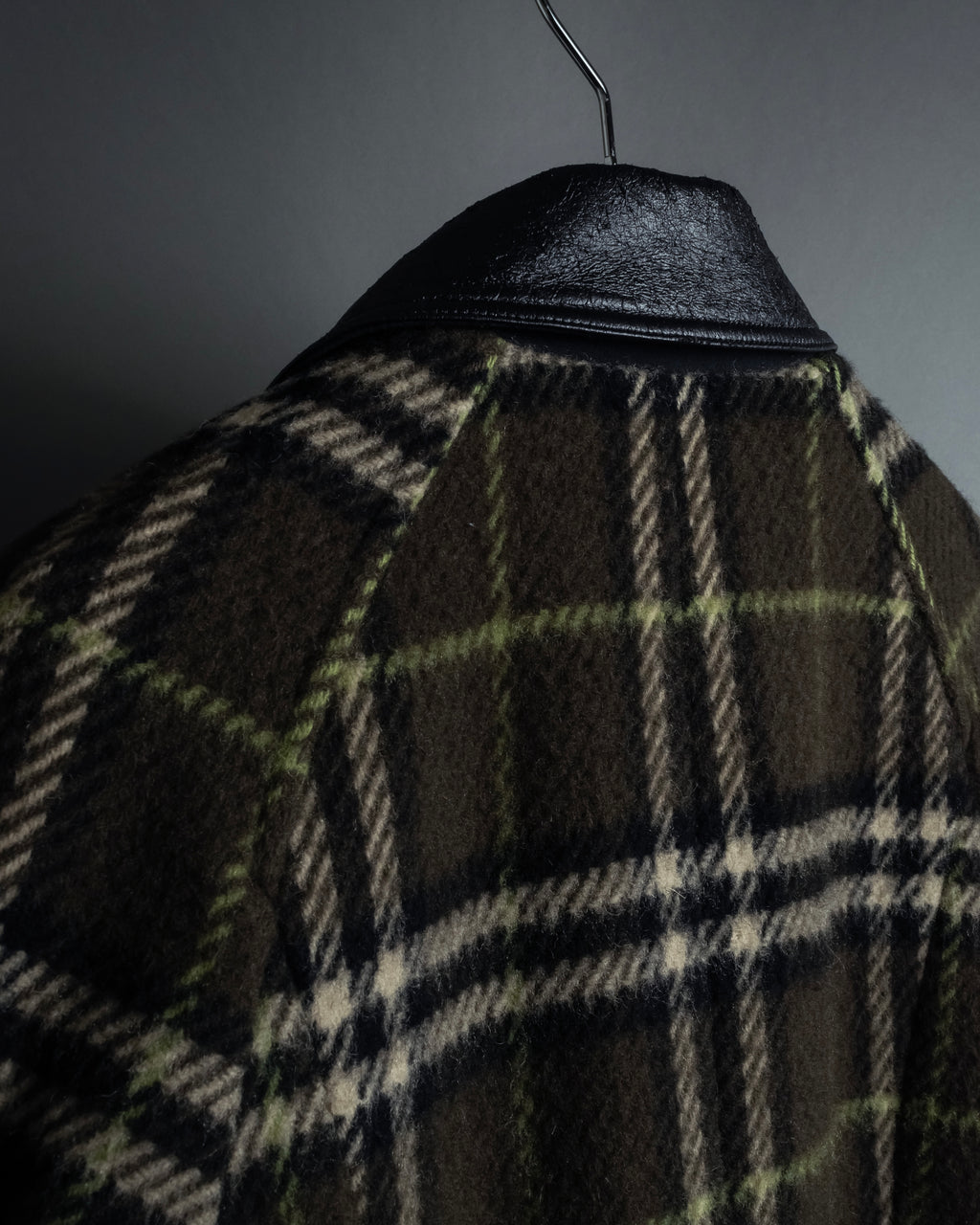 "BURBERRY" Leather switching design check tweed coat