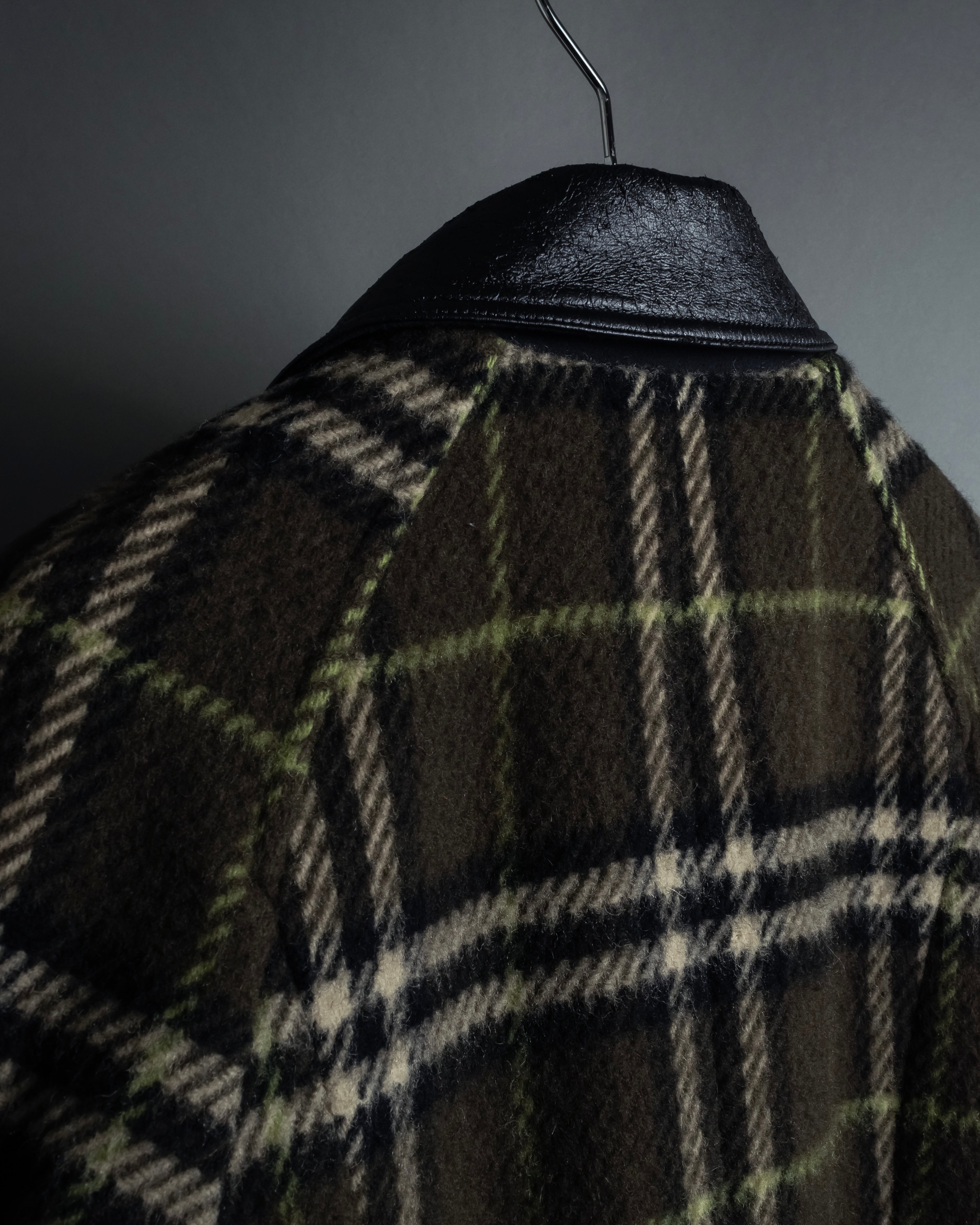 "BURBERRY" Leather switching design check tweed coat