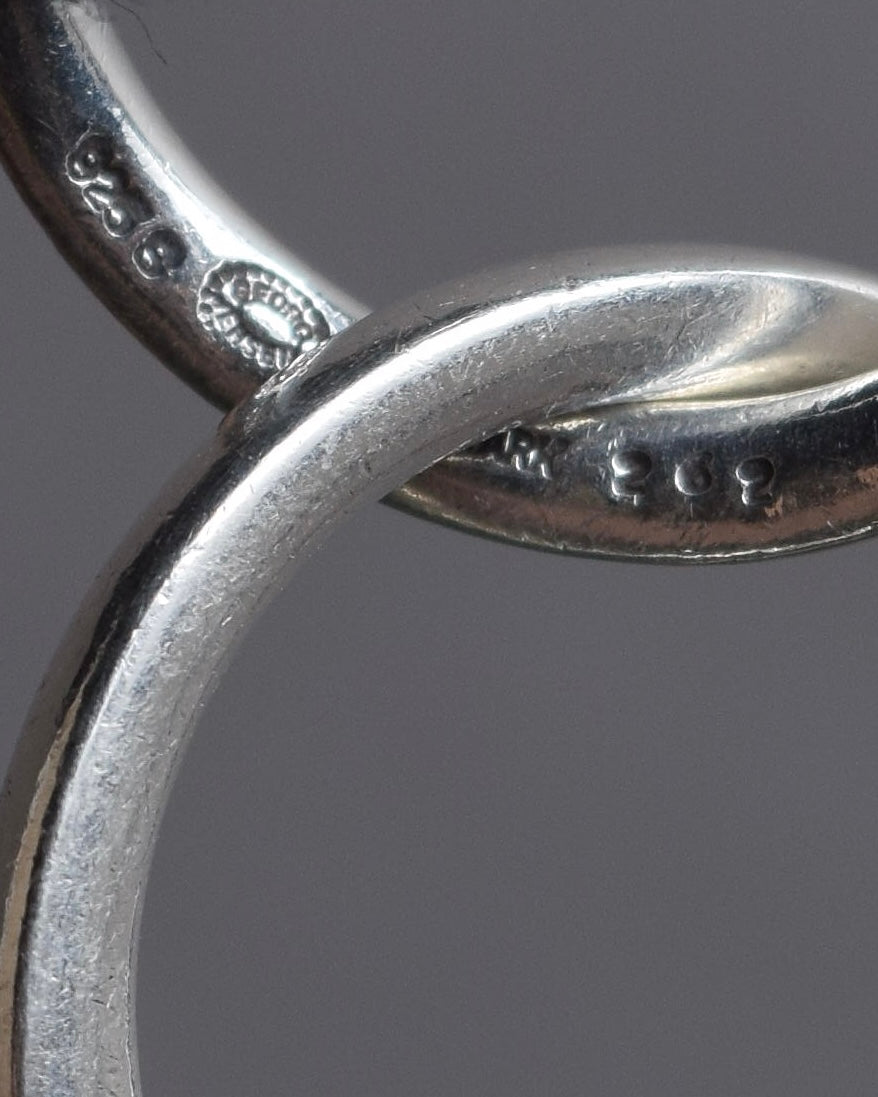 "CHANEL" Curved frame double combination silver earrings