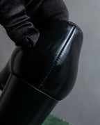 "GUCCI" Metal plate design leather heel pumps