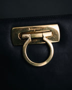 "Salvatore Ferragamo" 90’s Iconic gancini chain shoulder bag