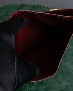 "Cartier" Les Must de Cartier bordeaux color leather wallet