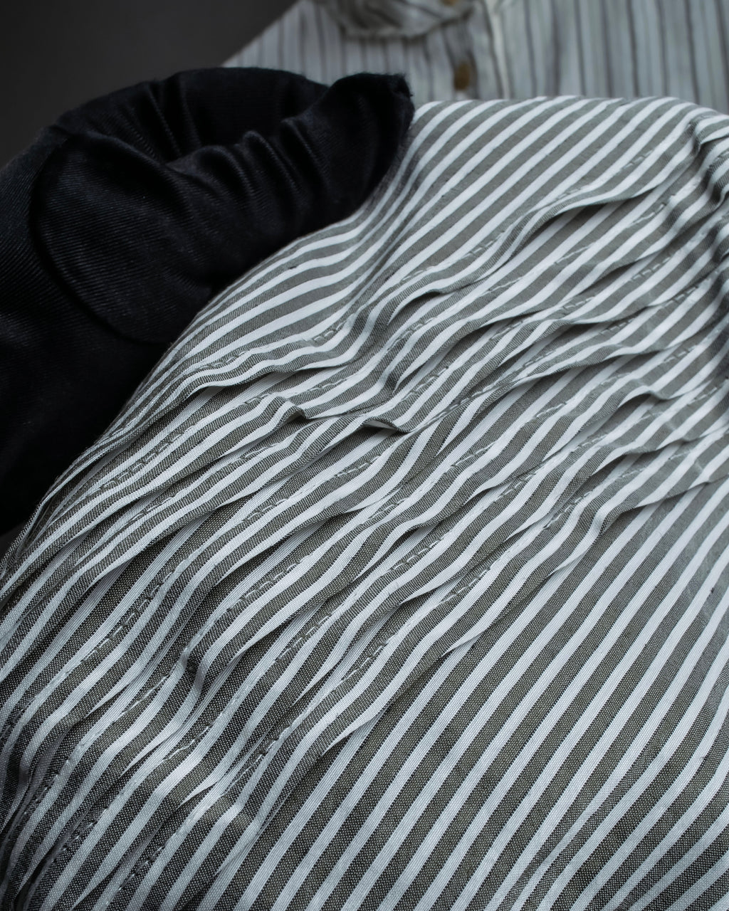 "LOEWE" Balloon sleeve striped high neck shirt