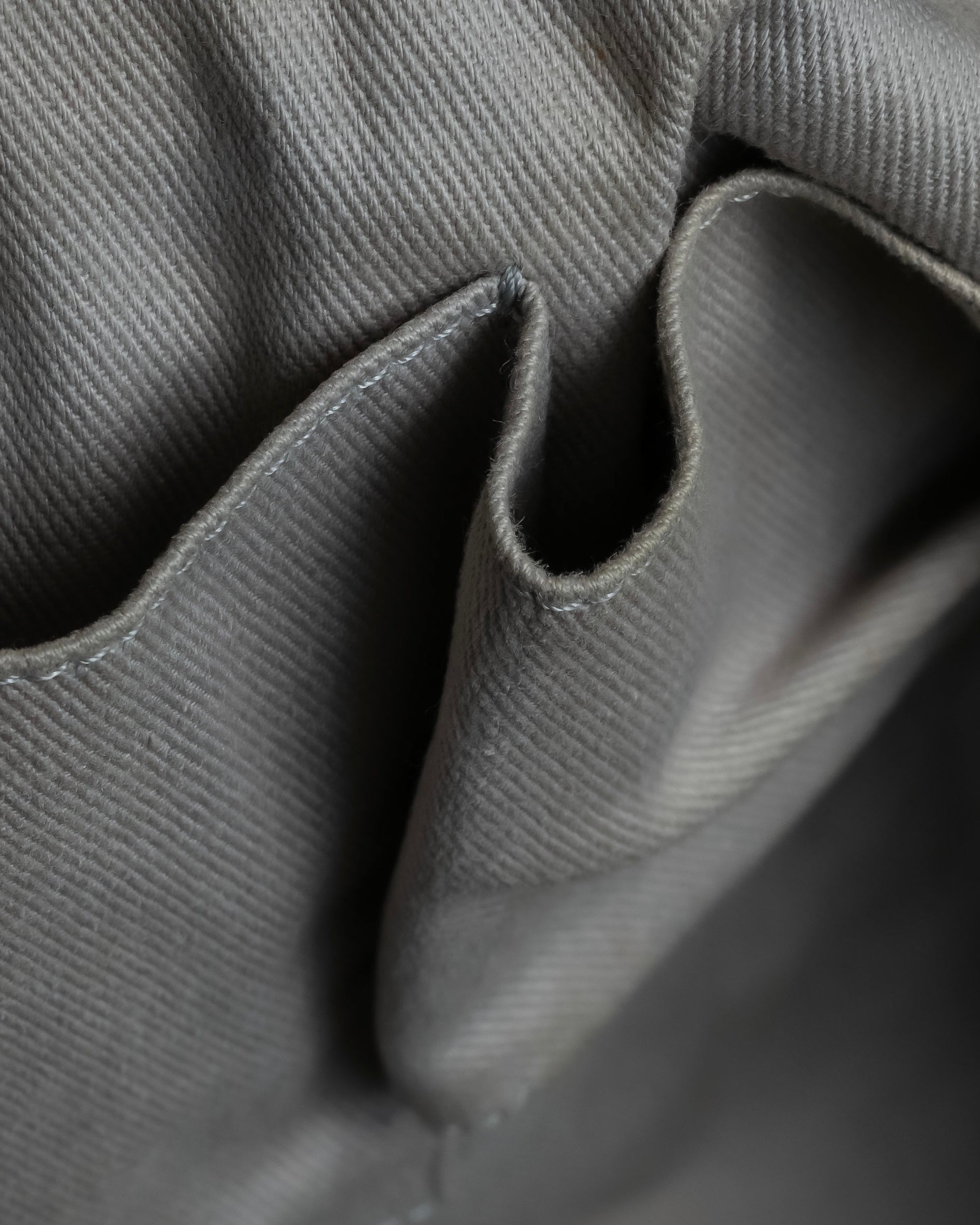 "CHANEL" Karl Lagerfeld design Matelasse chain Black shoulder bag