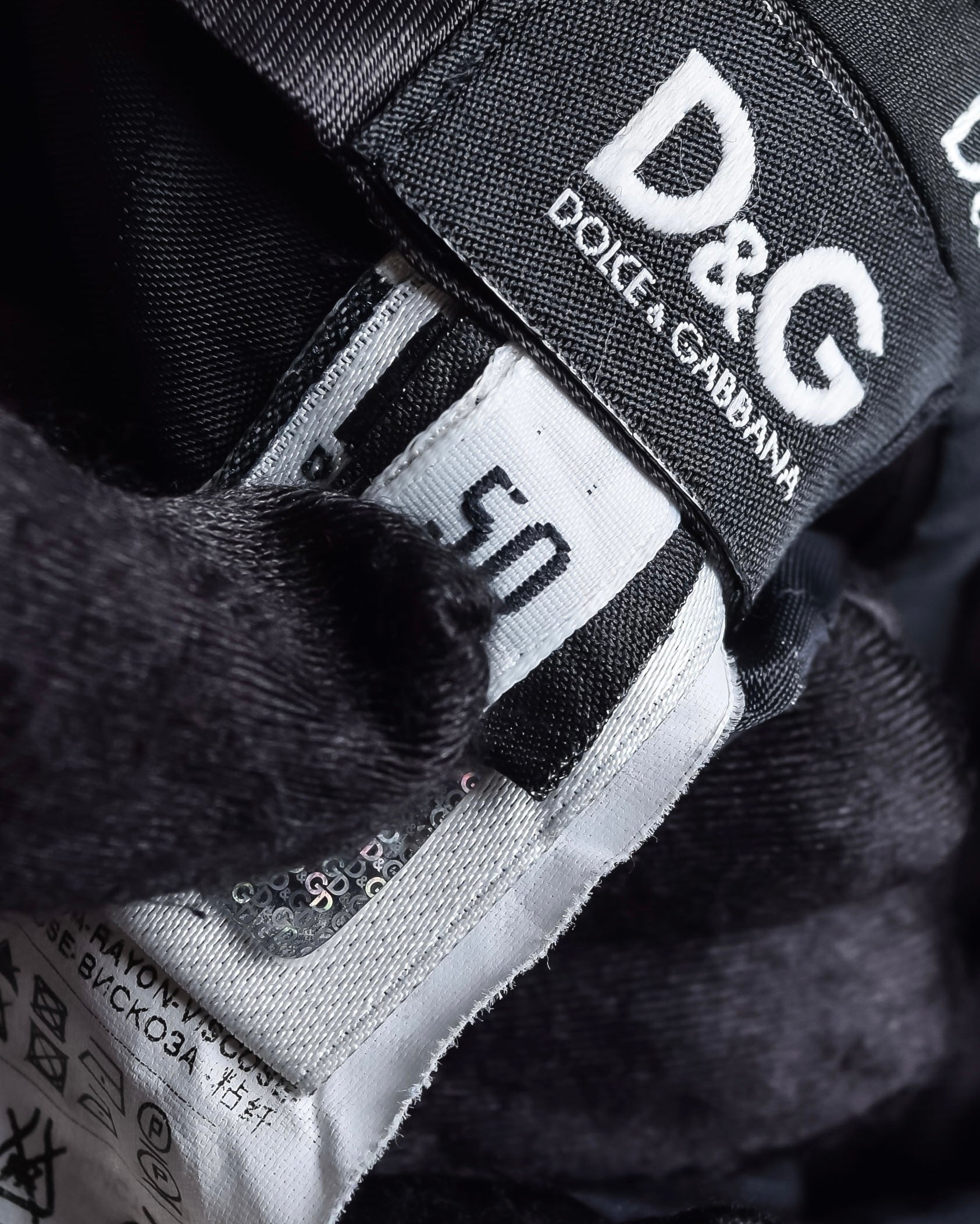 "Dolce & Gabbana" Italian tailoring stripes set up