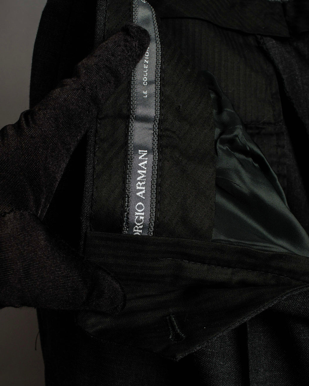 "GIORGIO ARMANI" LE COLLEZIONI line classical tailoring set up