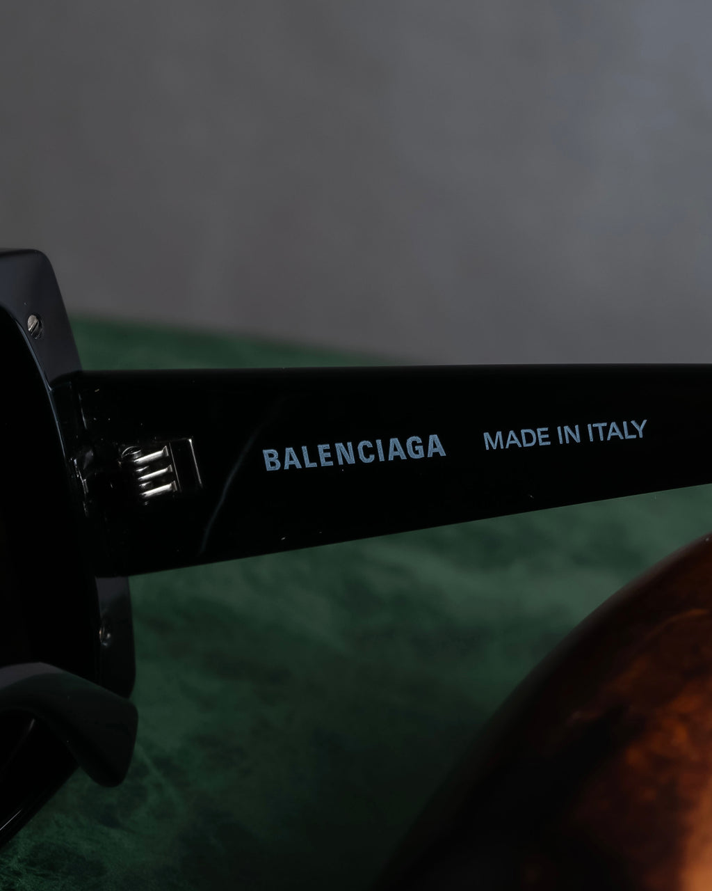 "BALENCIAGA" BB logo square frame sunglasses