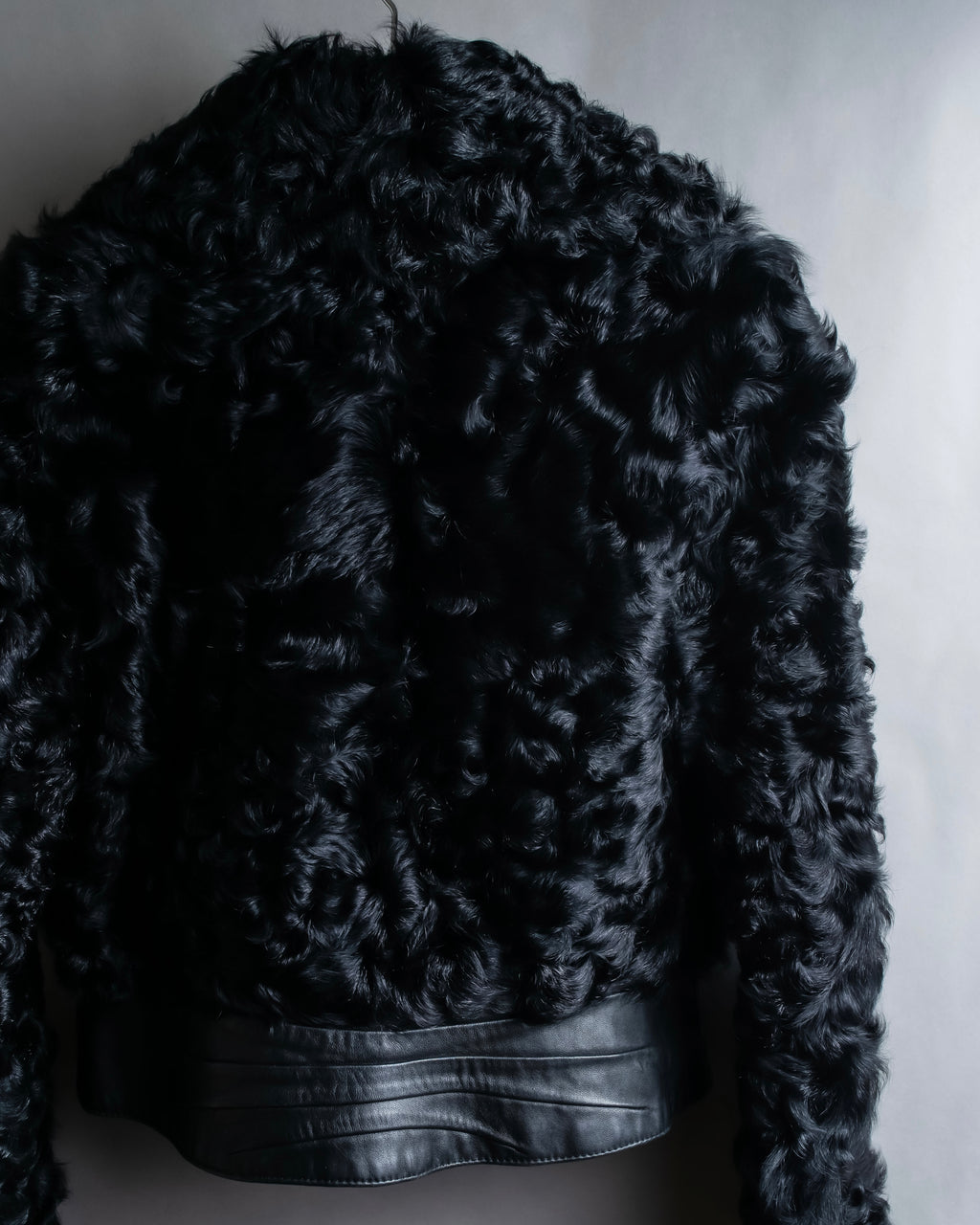 "HERMITAGE" Box silhouette double zipper fur blouson